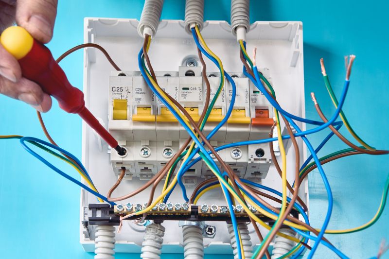 Circuit Breaker Connections
